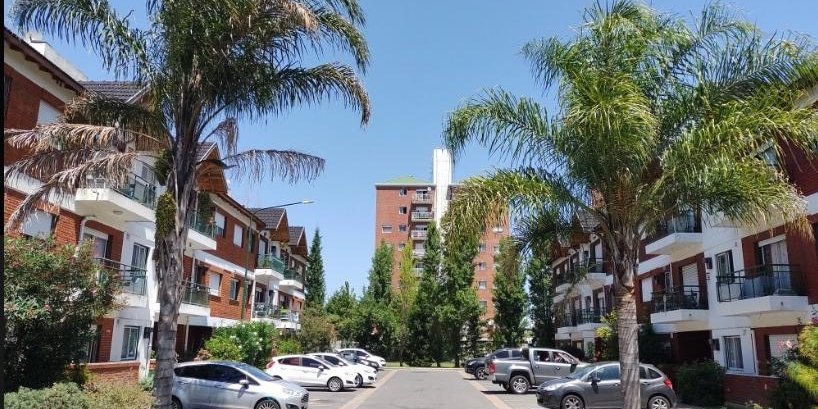Departamento en Venta en Quilmes con 2 dorm. y 69 m2 cubiertos - imagen 2