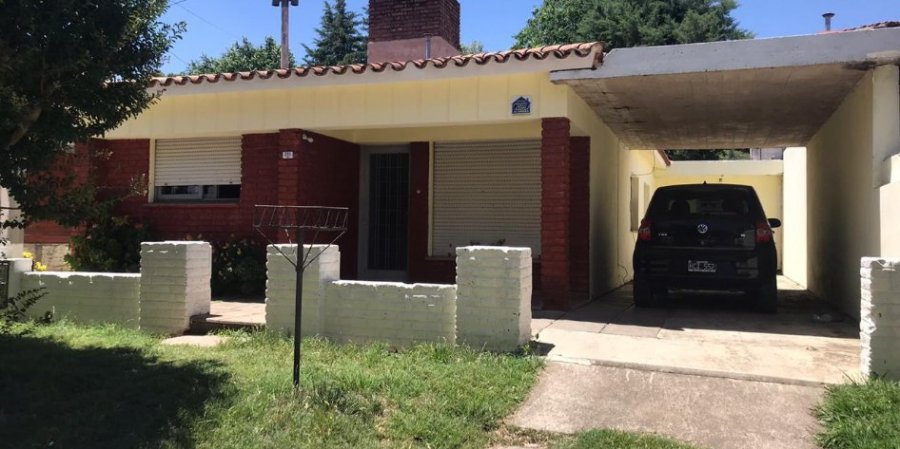 Casa en Venta en Santa Rosa de Calamuchita con 2 dorm., 3 amb., 100 m2 cubiertos y 250 m2 totales - imagen 1