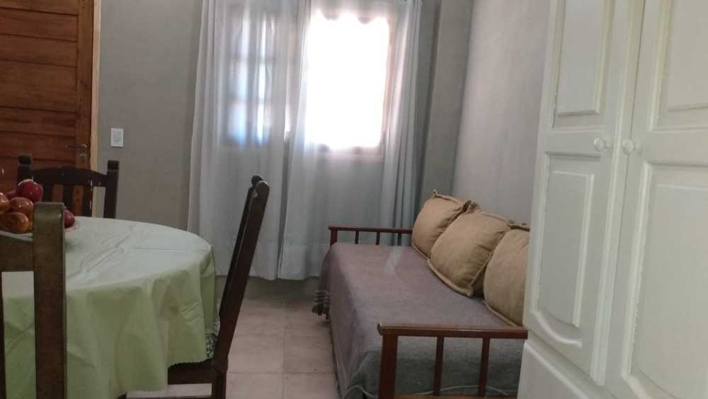 alquilo monoambiente para 4 personas - Imagen 3