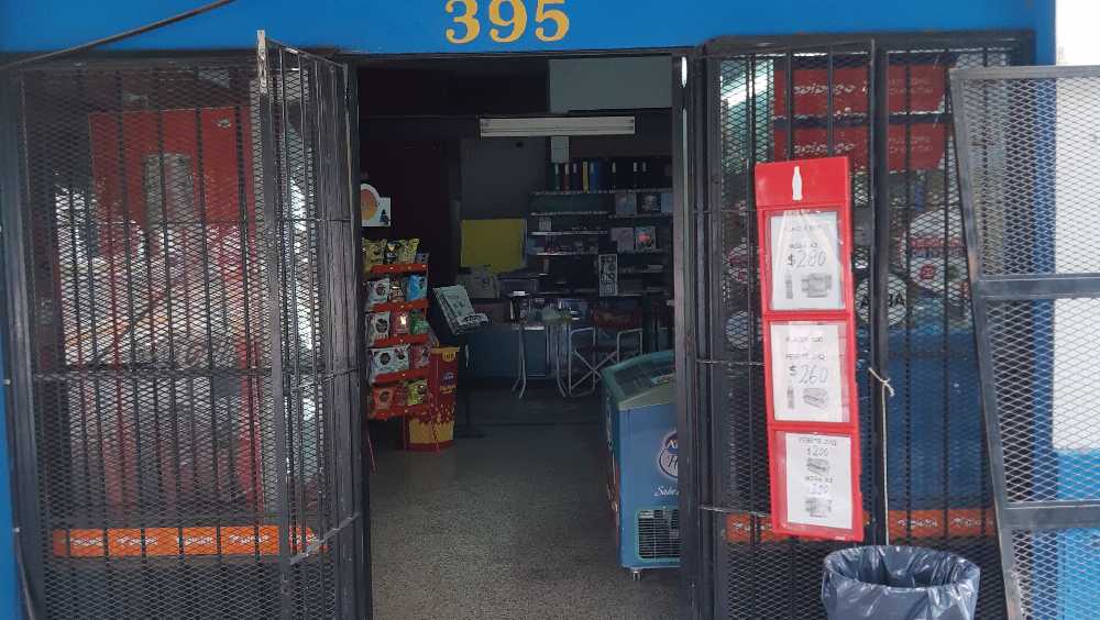 Vendo Fondo De Comercio Kiosco - Imagen 1