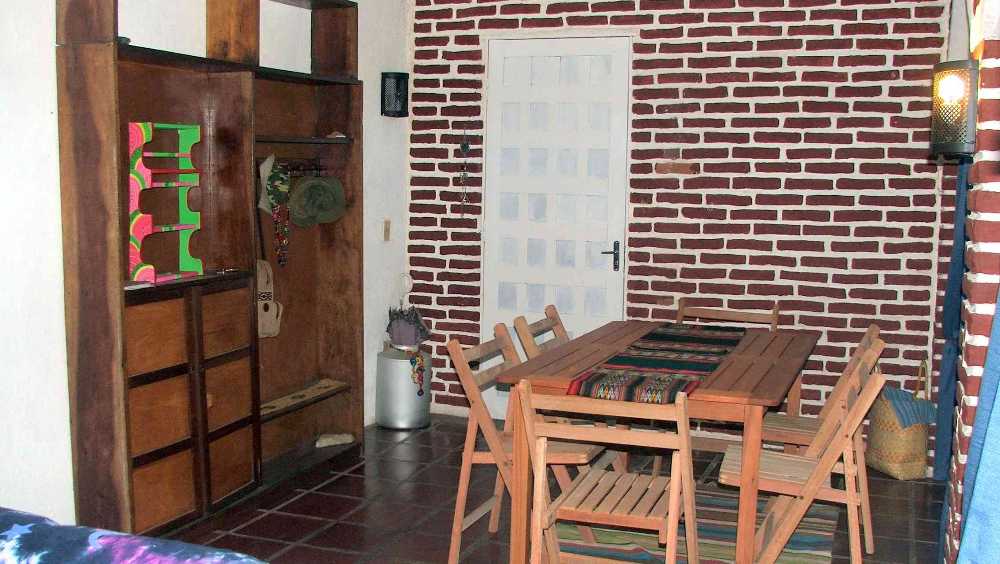 Casa en Uruguay: en Venta · dueño directo · 4 o más dorm · 5 cocheras · 1,6 m² de lote - Imagen 4
