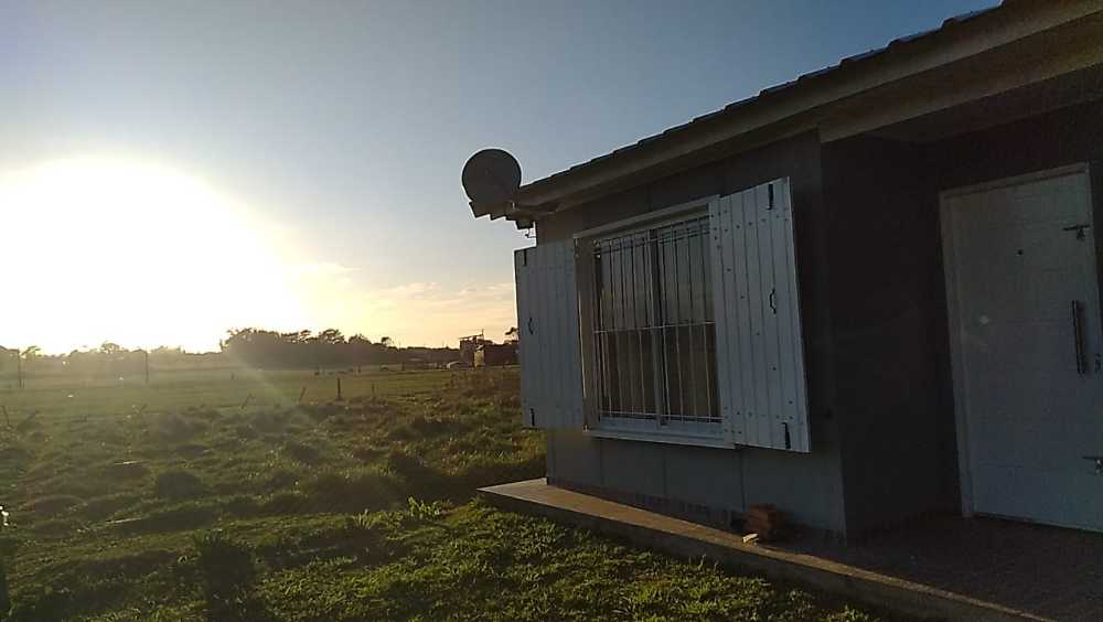 Florida entre Mitre y Rivadavia/Arenas de Oro, Miramar