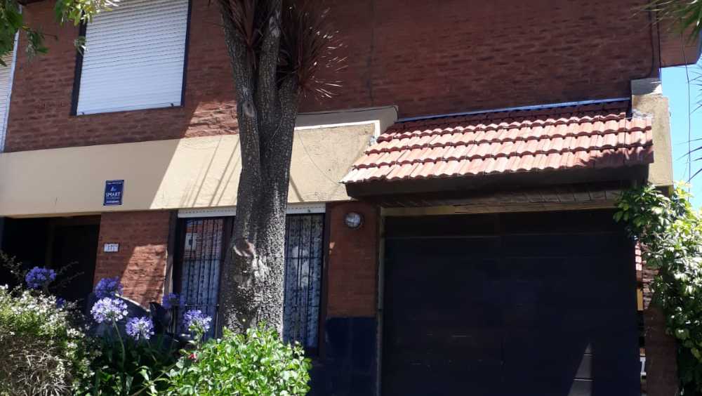 Casa disponible en Mar del Plata · dueño directo · 3 dorm · 2 cocheras · 140 m² de lote - Imagen 2
