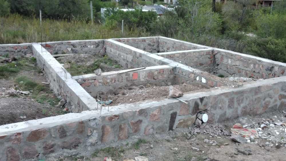 TERRENO EN SAN ESTEBAN A 7 KM FE CAPILLA DEL MONTE - Imagen 1