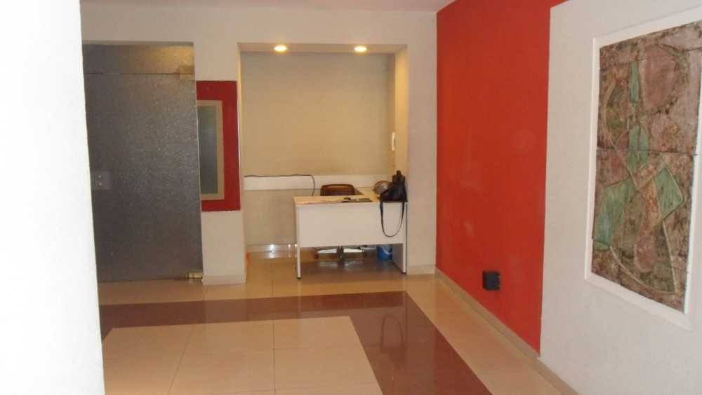 Dueo Alquila Excelente Oficina En Pleno Centro - Oficina en Alquiler en San Telmo con 50 m2 cubiertos - imagen 4
