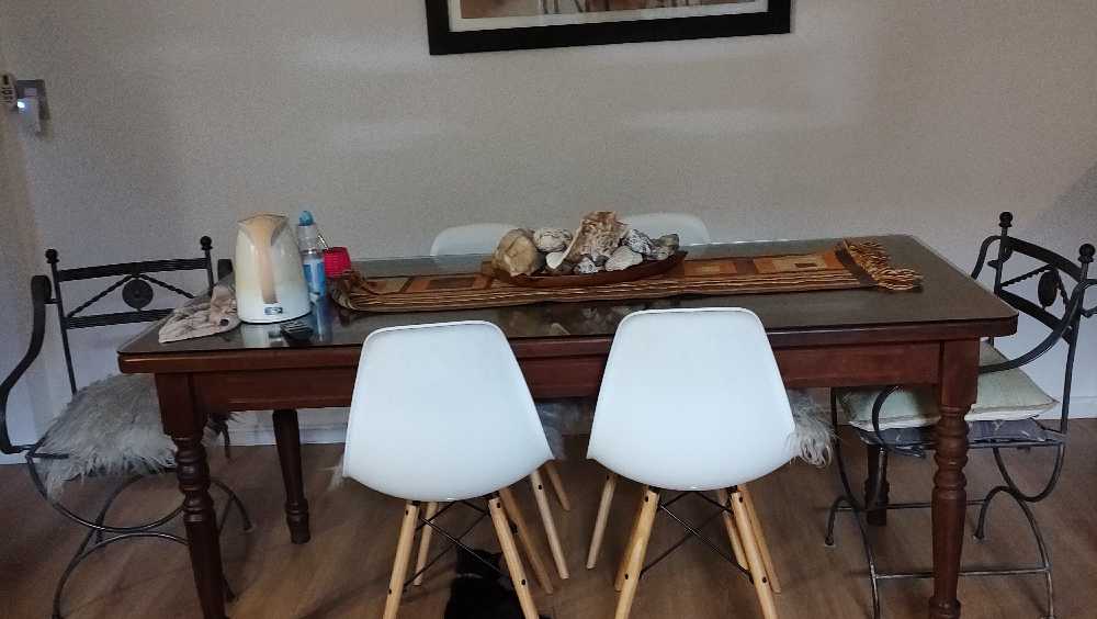 Casa en venta en hermoso barrio , en excelente estado, oportunidad! - Imagen 5