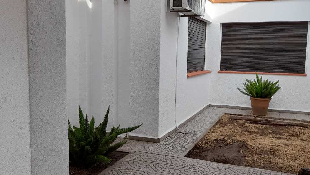 Casa Centrica sobre Ruta Nacional 158 - Imagen 2