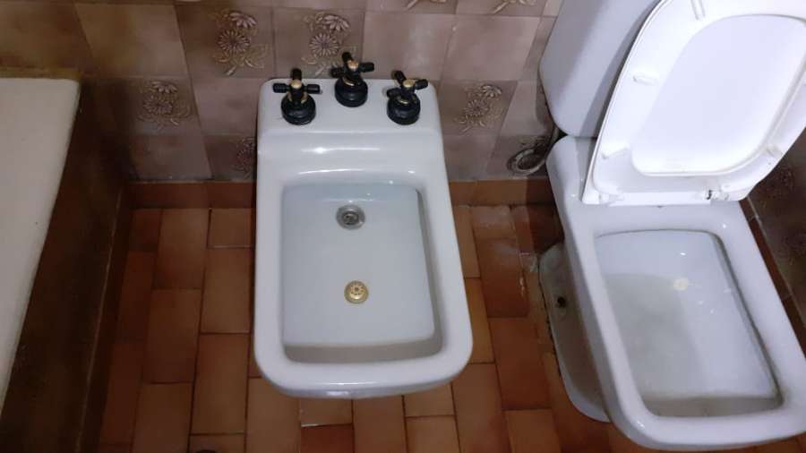 Comprar Departamento en Moron · dueño directo · 2 dorm · cochera · 165 m² de lote - Imagen 4