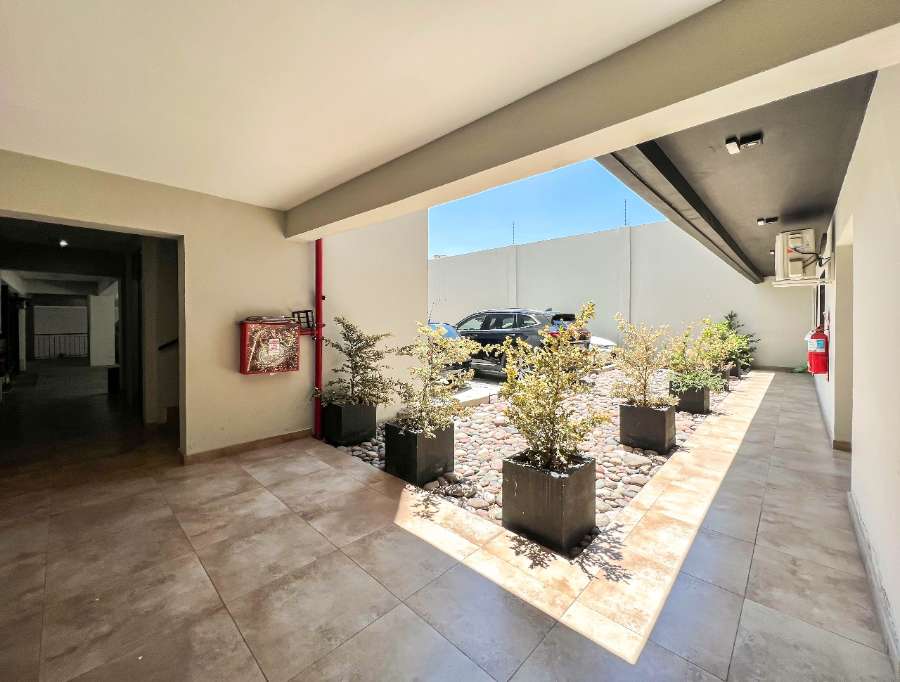 Tu próxima Casa en Temporario en Godoy Cruz · barrio privado · dueño directo · 1 dorm · cochera - Imagen 1