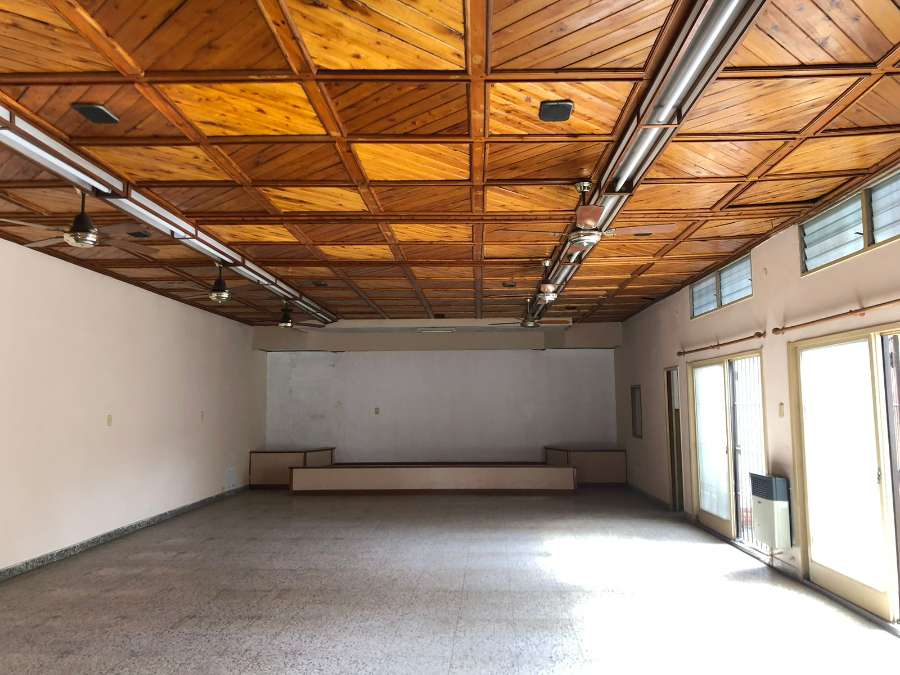 Depósito en Venta en Merlo, · dueño directo · 200 m² de lote - Imagen 2
