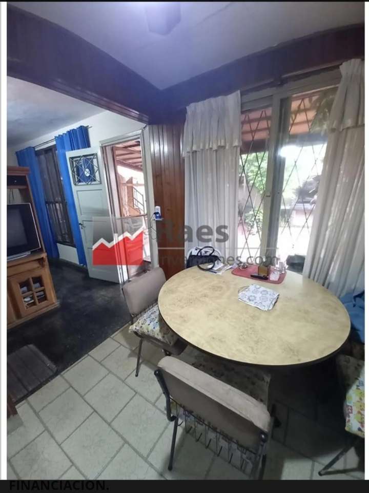 Casa en Rosario para en Venta · dueño directo · 3 dorm · cochera · 140 m² de lote - Imagen 1