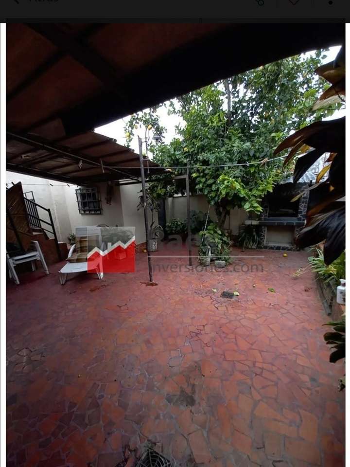 Casa en venta 3 dormitorios - barrio las Heras, Rosario - Imagen 2
