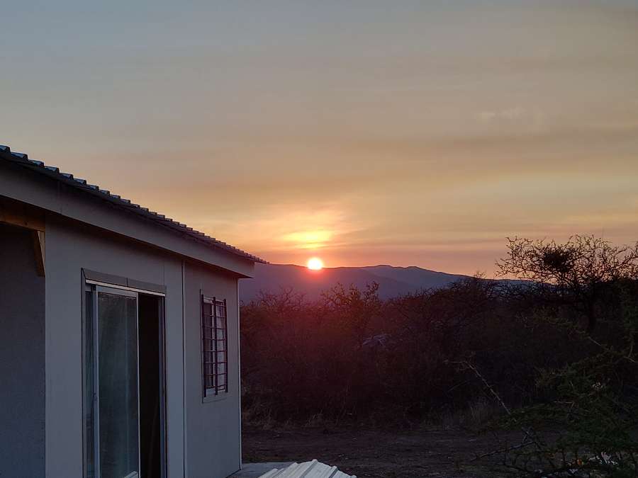 En Capilla del Monte, Casa en Venta · dueño directo · 3 dorm · 2 cocheras · 800 m² de lote - Imagen 1
