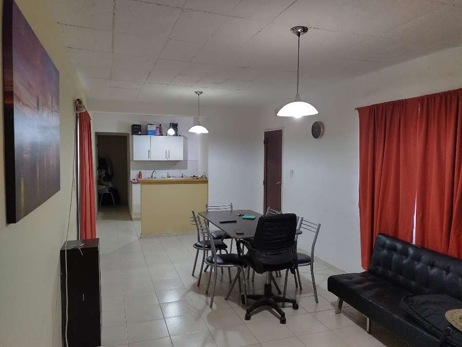 Casa De 4 Ambientes Y 1 Bao - Casa en Venta en Córdoba con 2 dorm., 4 amb., 74 m2 cubiertos y 285 m2 totales - imagen 8