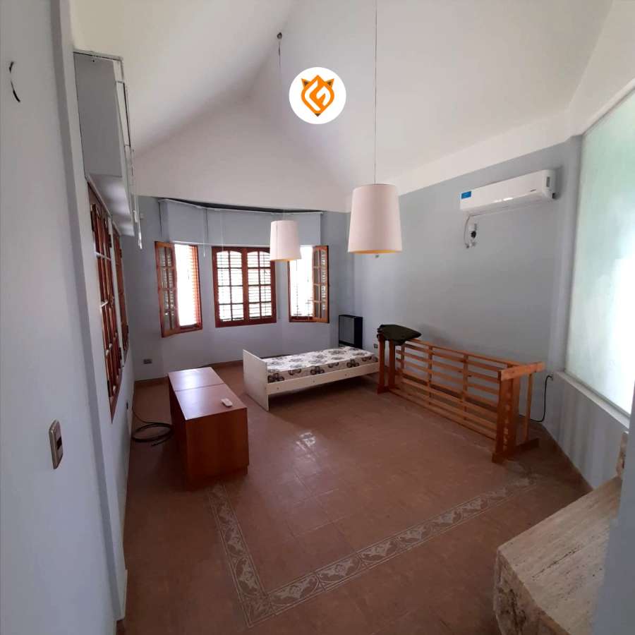 Vendo Casa Categoria - Casa en Venta en Río Cuarto con 3 dorm. y 500 m2 totales - imagen 3