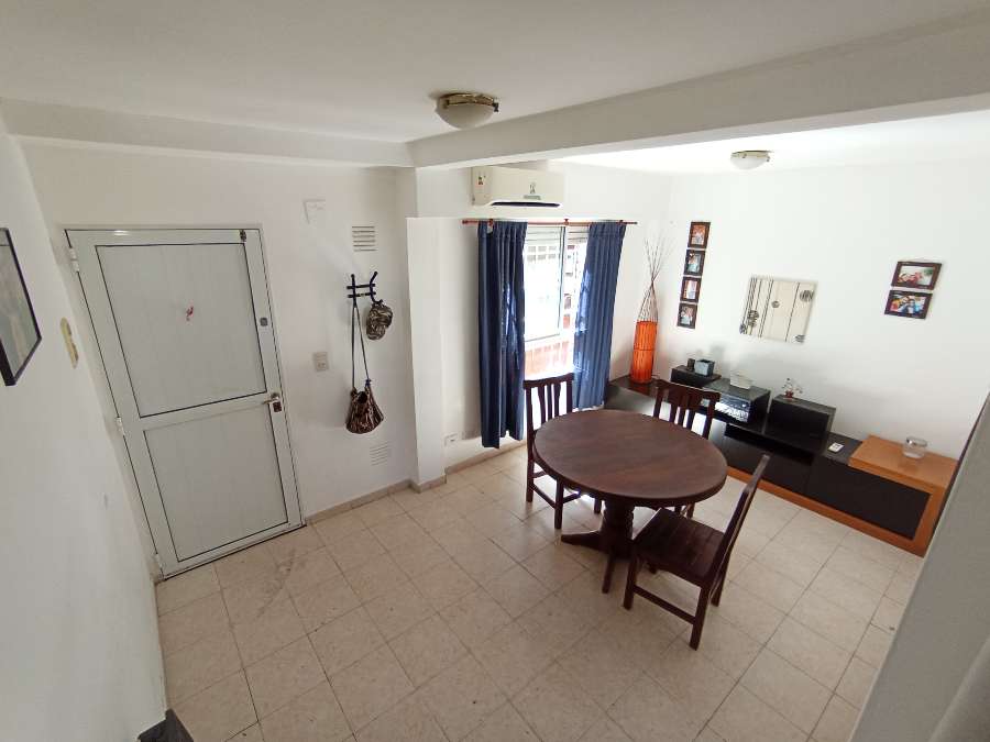 Departamento 3 dormitorios en planta baja con cochera - Imagen 5