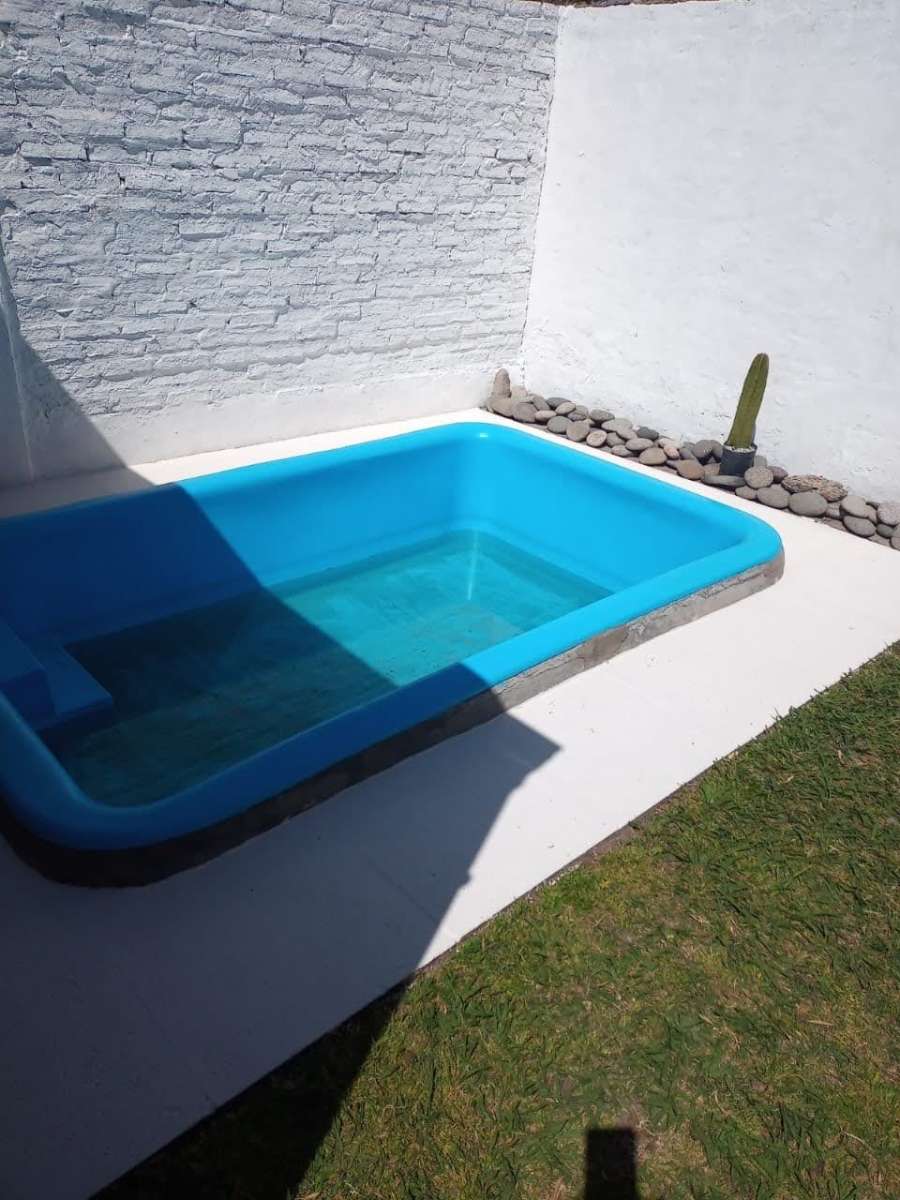 Chalett Con 2 Cocheras Y Pileta - Casa en Venta en Castelar con 2 dorm., 4 amb., 80 m2 cubiertos y 150 m2 totales - imagen 5