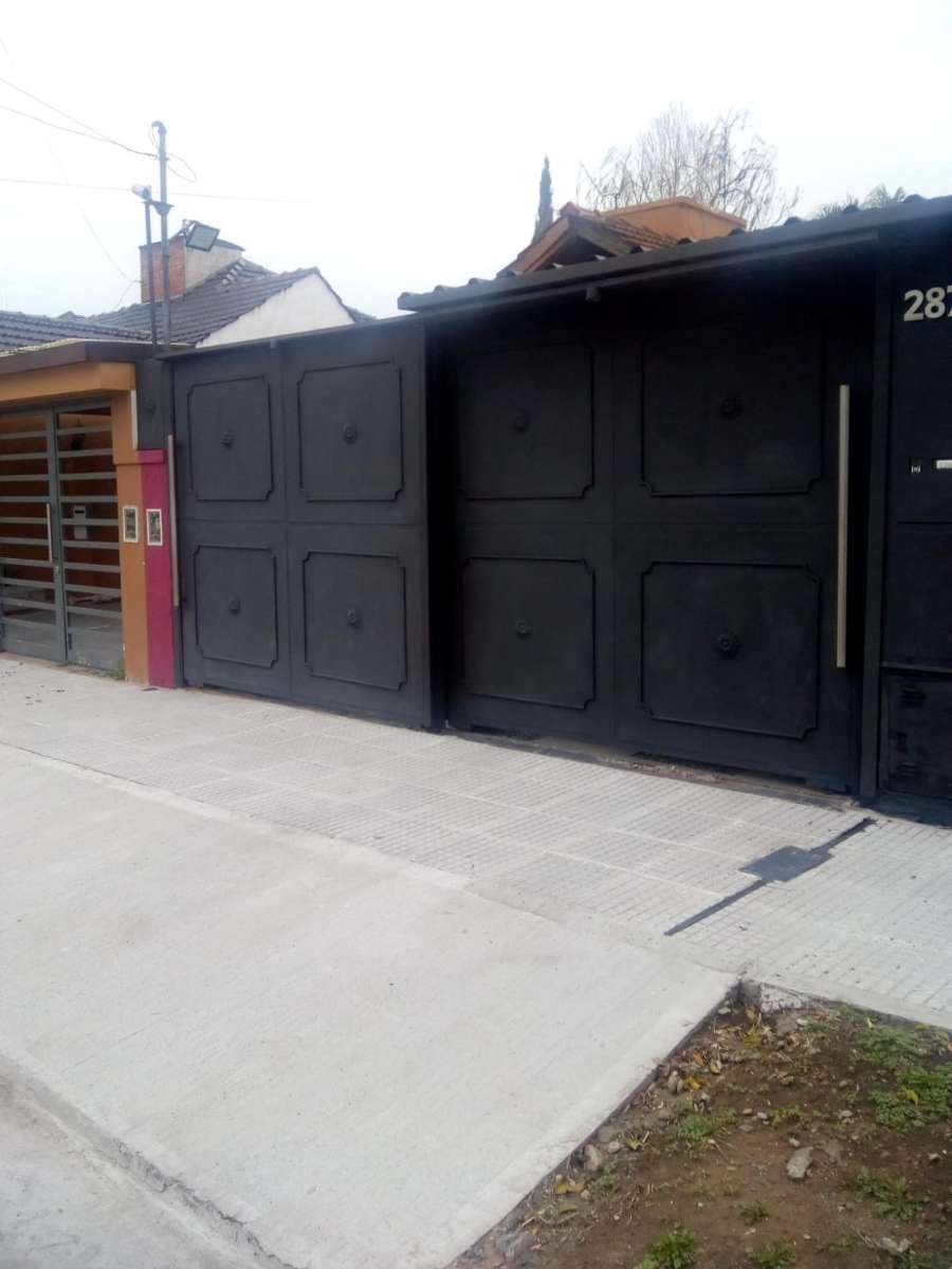 curuchet 9999, Castelar