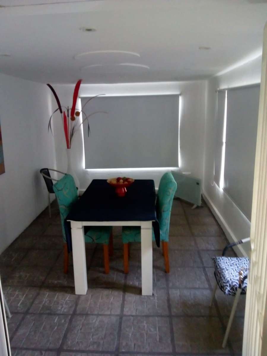 Chalett Con 2 Cocheras Y Pileta - Casa en Venta en Castelar con 2 dorm., 4 amb., 80 m2 cubiertos y 150 m2 totales - imagen 7