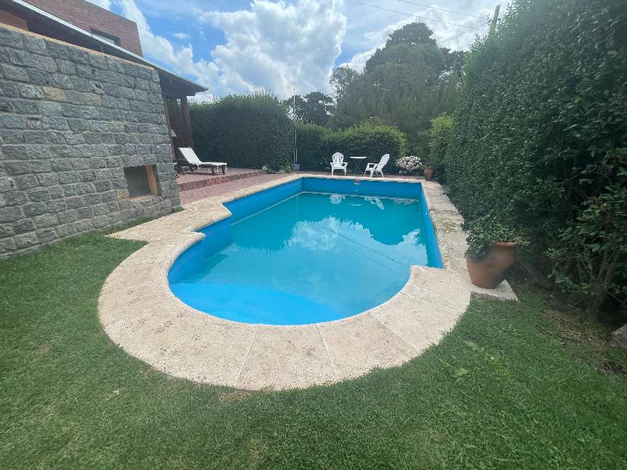 Casa 5 Ambientes Sierra De Los Padres - Casa en Venta en Sierra de los Padres con 4 dorm., 5 amb., 170 m2 cubiertos y 899 m2 totales - imagen 7