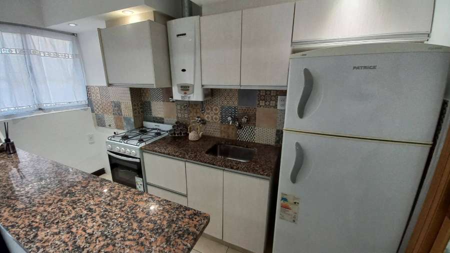 Departamento 2 Ambientes C/ Dependencia Y Balcon - Departamento en Venta en Mar del Plata con 1 dorm., 2 amb. y 50 m2 cubiertos - imagen 2
