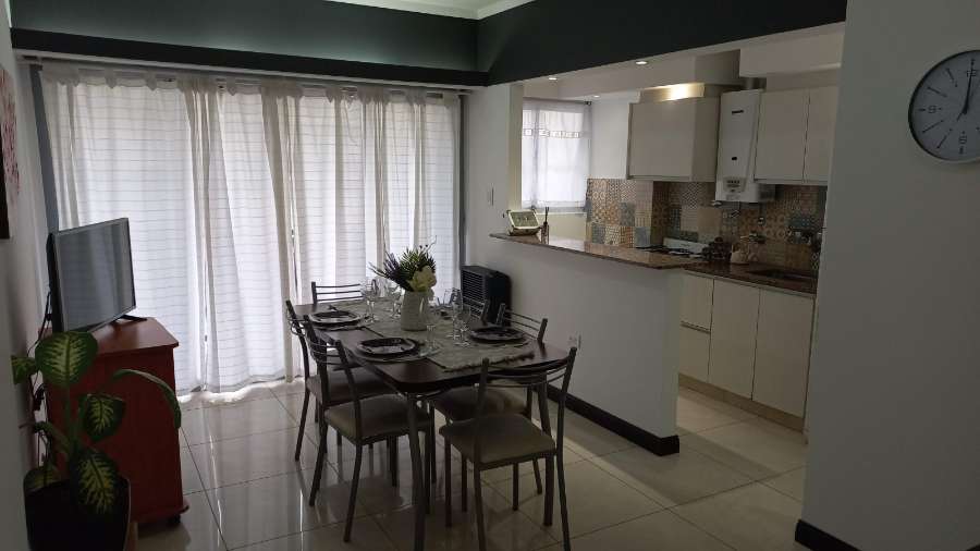 DEPARTAMENTO 2 AMBIENTES C/ DEPENDENCIA Y BALCON - Imagen 1