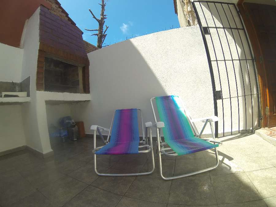 Dplex En Costa Azul - Casa en Temporario en La Lucila con 2 dorm., 3 amb., 45 m2 cubiertos y 54 m2 totales - imagen 7