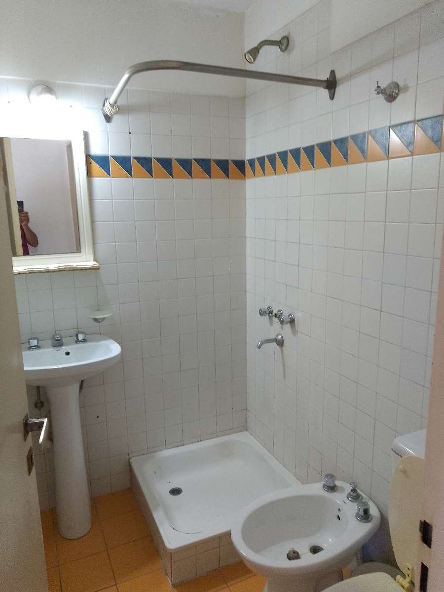 alquilo departamento 2 ambientes - Imagen 3