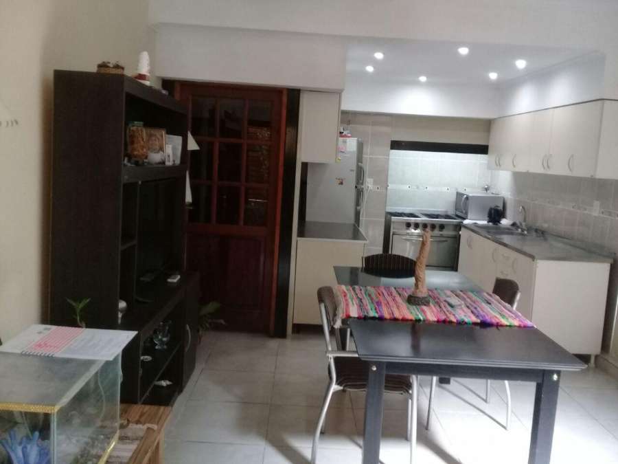 VENTA CASA-GALPÓN TACUARI 8217 GUADALUPE - Imagen 4