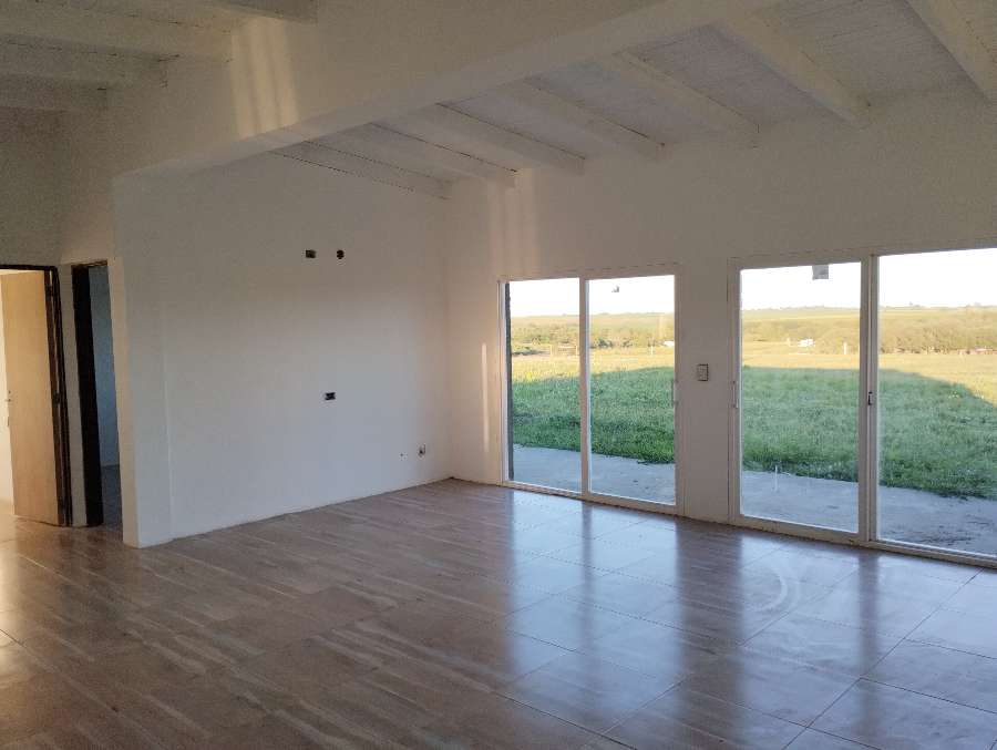 Dueño directo vende campo de 3ha, con casa a estrenar, SUM y servicios. - Imagen 5