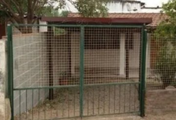 Casa en Venta en Córdoba con 2 dorm y 325 m² de lote - Imagen 3