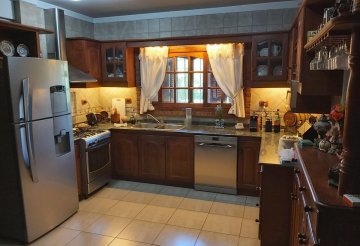 En Hurlingham, Fondo de comercio en Venta · dueño directo · 4 o más dorm · 320 m² de lote - Imagen 4