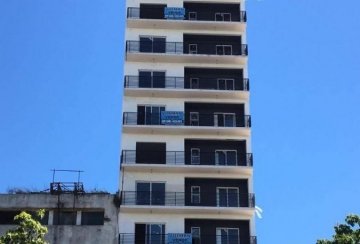 Mitre 6200, Avellaneda