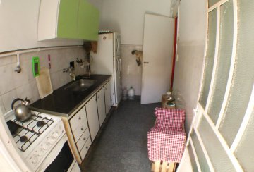 Comprar Casa en Floresta · dueño directo · 1 dorm · 42 m² de lote - Imagen 3