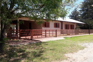 Campo en Venta en Santa Maria, · 1 m² de lote · dueño directo · 3 dorm · 5 cocheras - Imagen 1