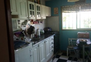 Casa disponible para la en Venta en Zárate · dueño directo · 2 dorm · cochera · 266 m² de lote - Imagen 4
