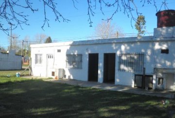 Calle 23 885, Mar de Ajo