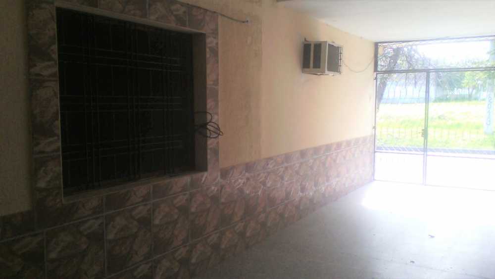 V E N D O H E R Mo S A C A S A + D P T O. - Casa en Venta en San Miguel de Tucumán con 4 dorm., 5 amb., 230 m2 cubiertos y 300 m2 totales - imagen 11