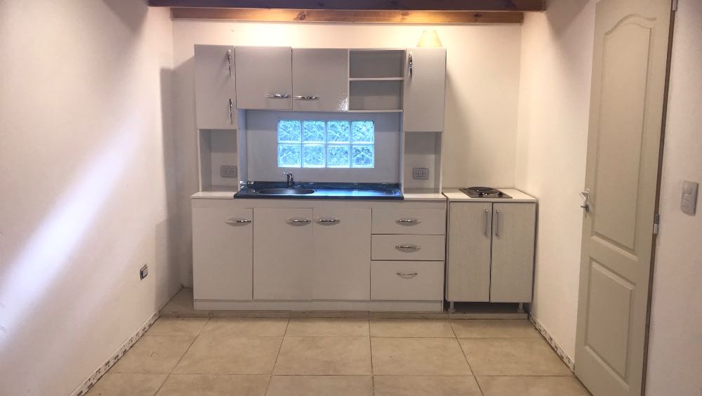 Local único en Vicente Lopez en Alquiler · dueño directo · 1 dorm · cochera · 45 m² de lote - Imagen 3