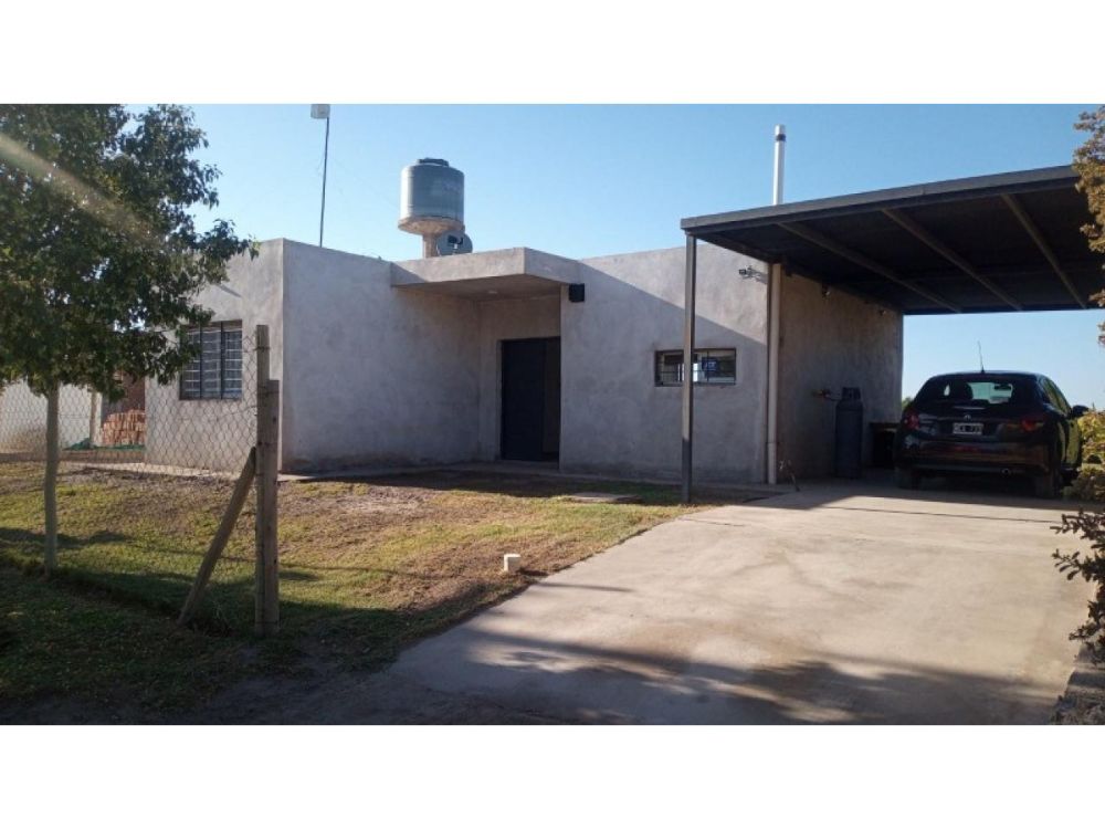 Casa en barrio Illa Wayra dos dormitorios, terreno 634 m2 - Imagen 5