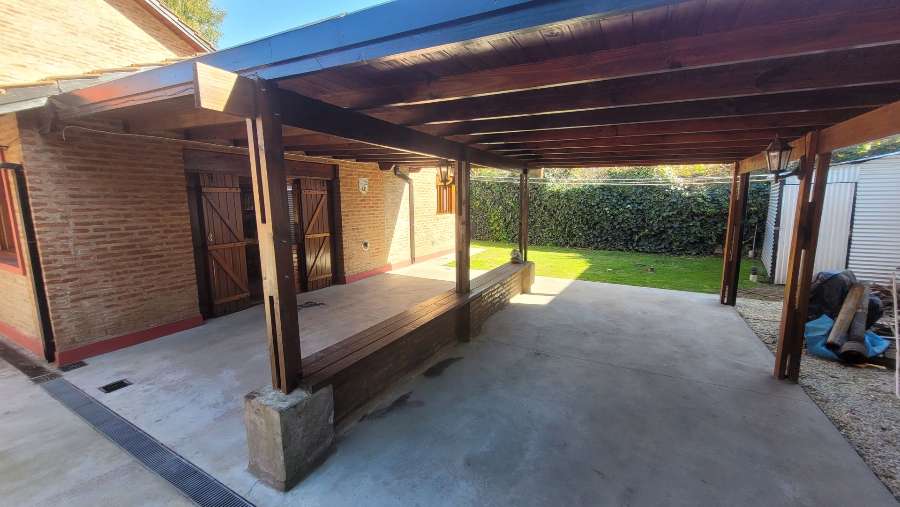Venta Casa Bosque Peralta Ramos Con Parque - Casa en Venta en Mar del Plata con 2 dorm., 3 amb., 165 m2 cubiertos y 490 m2 totales - imagen 15