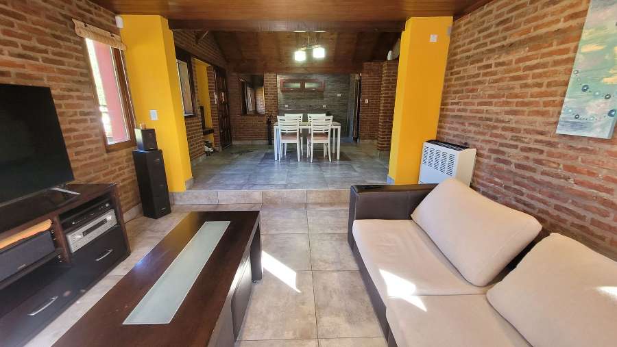 Venta Casa Bosque Peralta Ramos Con Parque - Casa en Venta en Mar del Plata con 2 dorm., 3 amb., 165 m2 cubiertos y 490 m2 totales - imagen 6