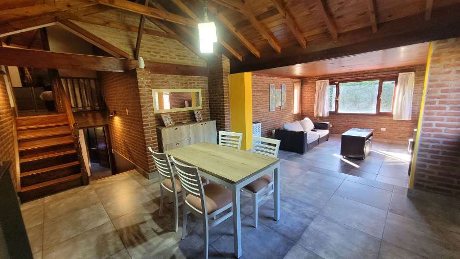 Venta Casa Bosque Peralta Ramos Con Parque - Casa en Venta en Mar del Plata con 2 dorm., 3 amb., 165 m2 cubiertos y 490 m2 totales - imagen 3
