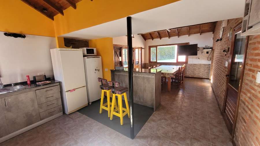 Venta Casa Bosque Peralta Ramos Con Parque - Casa en Venta en Mar del Plata con 2 dorm., 3 amb., 165 m2 cubiertos y 490 m2 totales - imagen 8