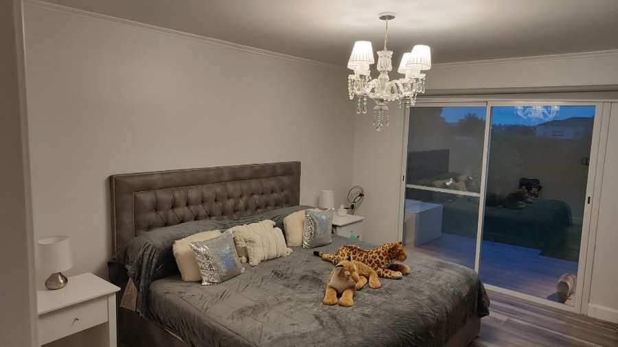 Venta Casa 4 Amb Con Pileta Arenas Del Sur - Casa en Venta en Mar del Plata con 3 dorm., 4 amb., 220 m2 cubiertos y 818 m2 totales - imagen 7