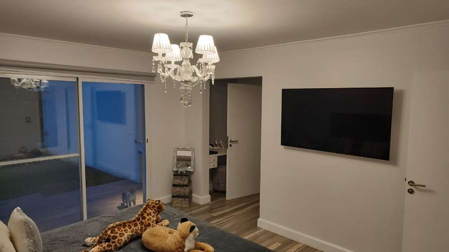 Venta Casa 4 Amb Con Pileta Arenas Del Sur - Casa en Venta en Mar del Plata con 3 dorm., 4 amb., 220 m2 cubiertos y 818 m2 totales - imagen 8