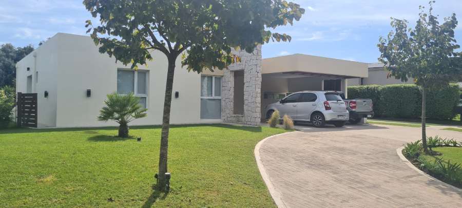 Venta Casa 4 Amb Con Pileta Arenas Del Sur - Casa en Venta en Mar del Plata con 3 dorm., 4 amb., 220 m2 cubiertos y 818 m2 totales - imagen 12