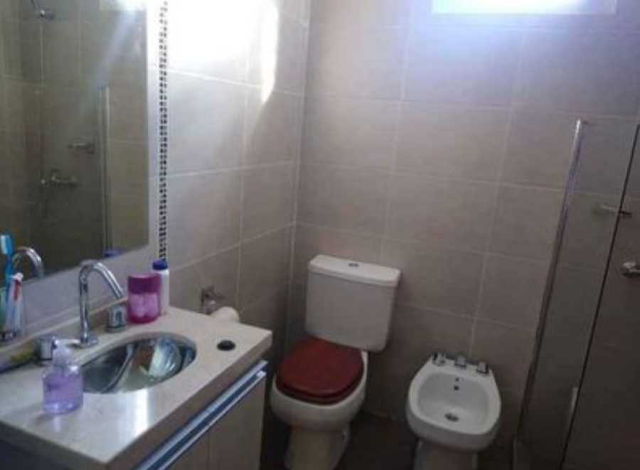 Terreno en Mendoza: en Venta · 1,35 m² de lote · barrio con seguridad · dueño directo · 4 o más dorm - Imagen 3