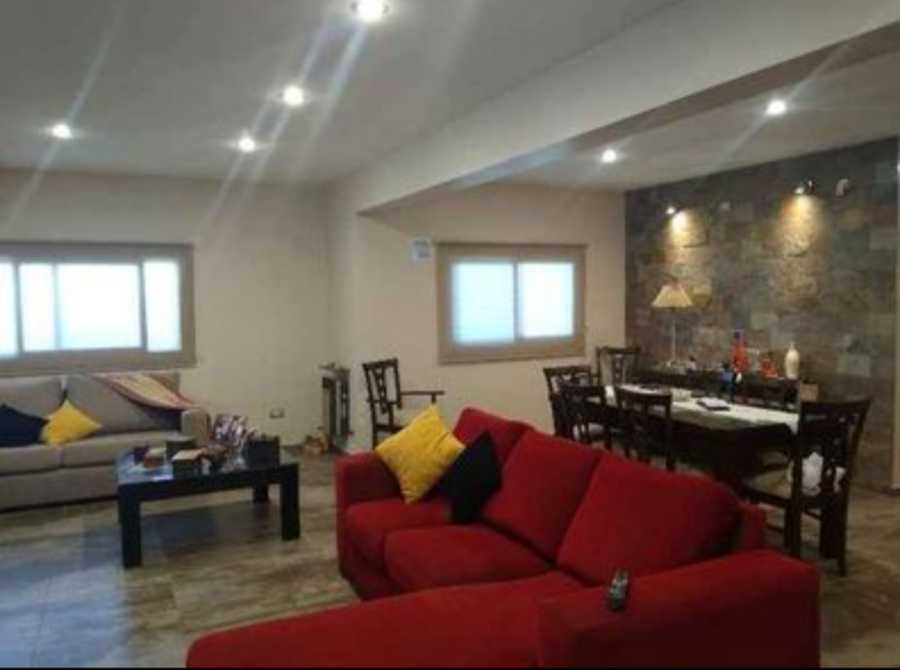 Terreno en Mendoza: en Venta · 1,35 m² de lote · barrio con seguridad · dueño directo · 4 o más dorm - Imagen 4