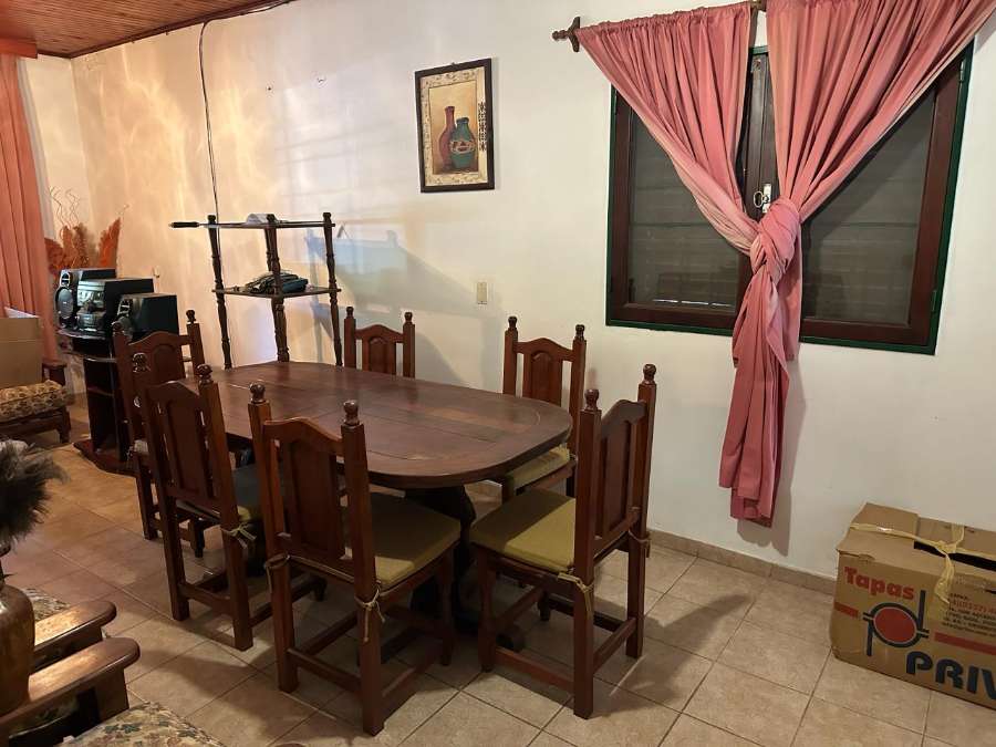 Venta De Casa De 2 Dormitorios Con 2 Patios En El Barrio Molina Punta - Casa en Venta en Corrientes con 2 dorm., 4 amb., 145 m2 cubiertos y 175 m2 totales - imagen 6